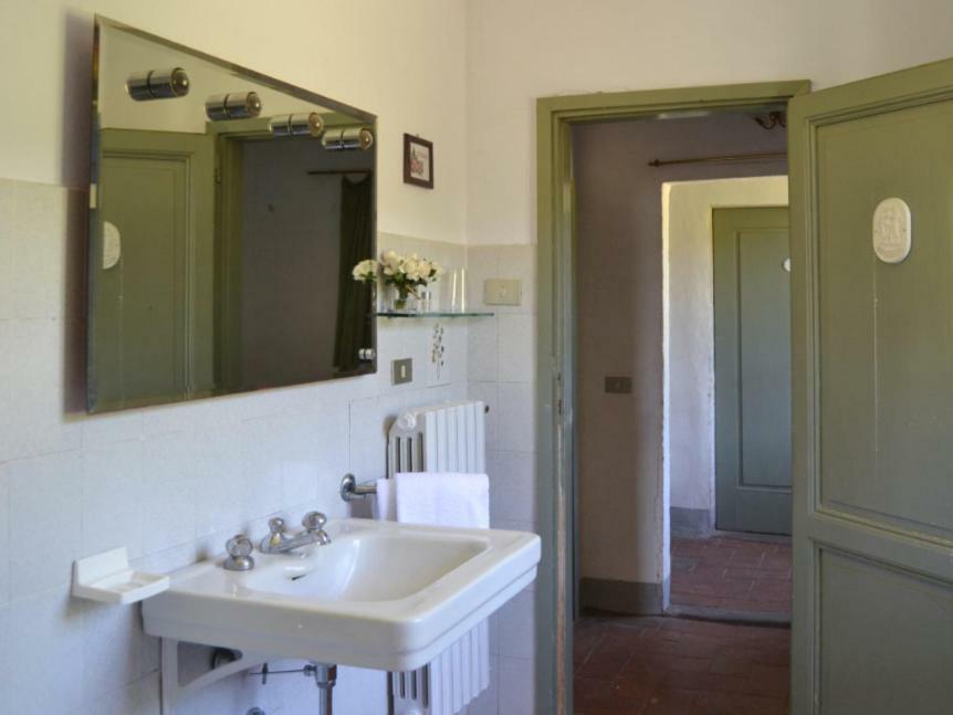 Locanda Di Praticino Villa Rufina Bagian luar foto